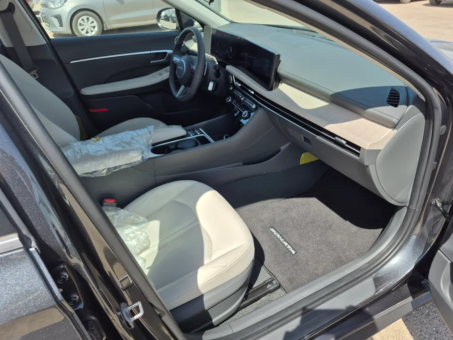 2026 Hyundai Sonata Smart 