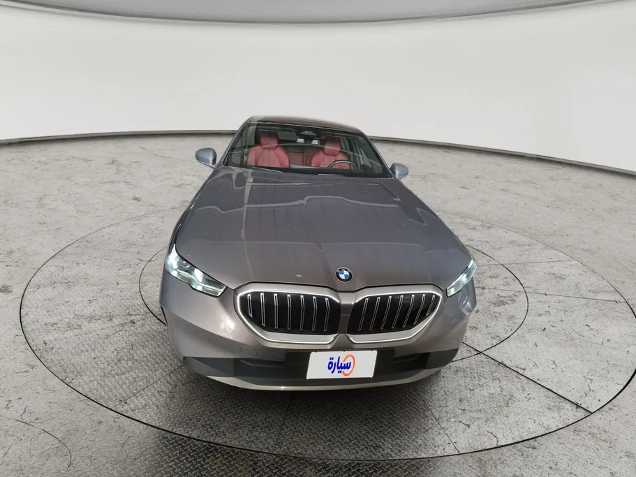 2024 BMW 5 Series 520i 