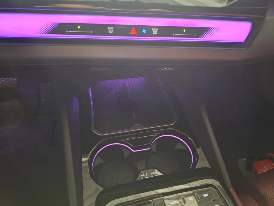 بي ام دبليو الفئة الخامسة 520i 2024 