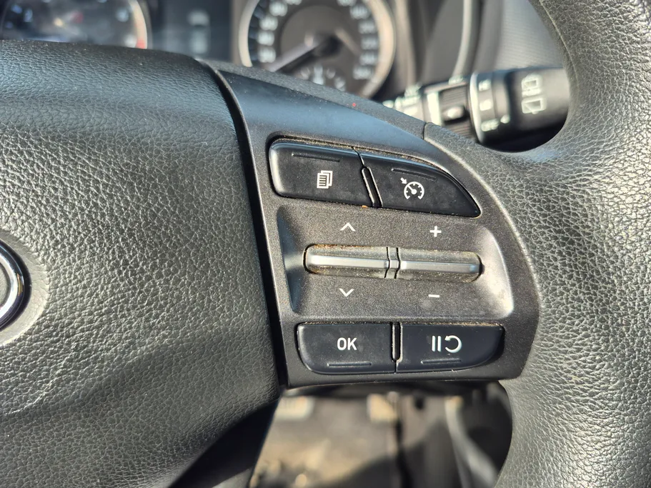 2021 Hyundai Kona SMART 
