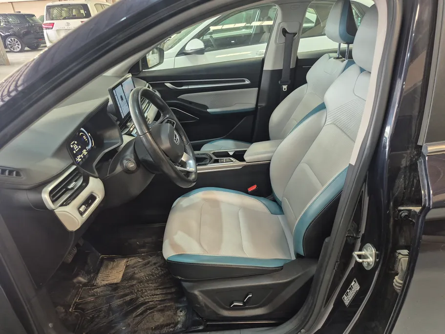 جيلي امجراند GF 2025 