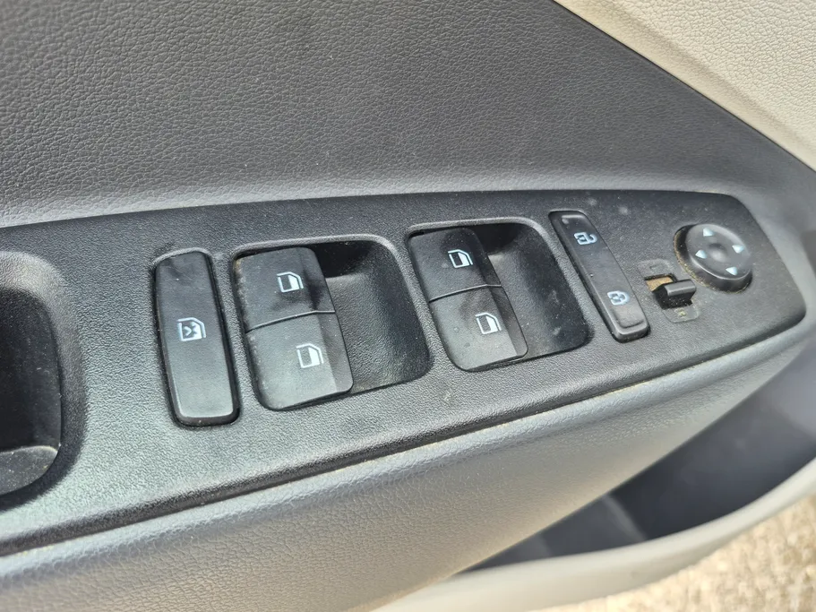 2023 Hyundai Grand i10 Fleet 