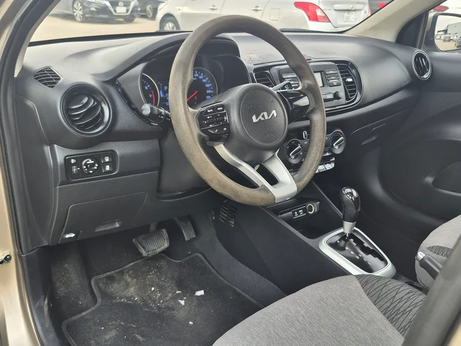 2023 Kia Pegas LX 