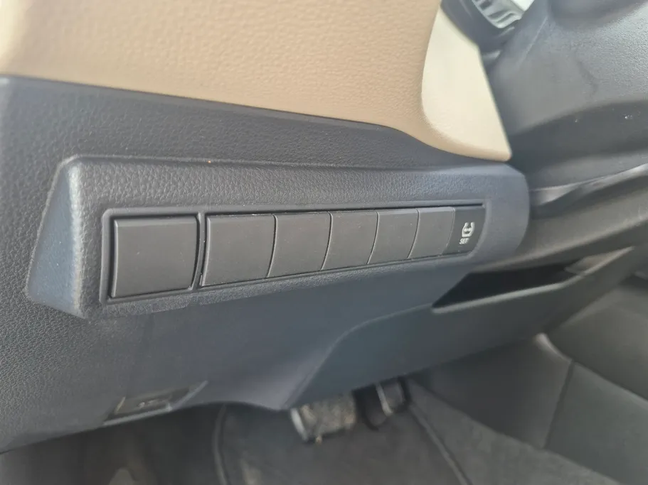 تويوتا كورولا XLI 2024 