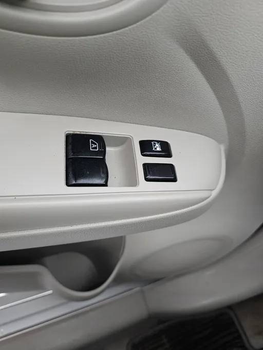 2020 Nissan Sunny Classic 