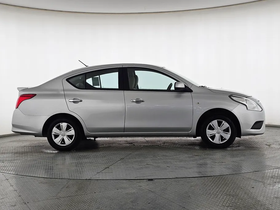 2020 Nissan Sunny Classic 