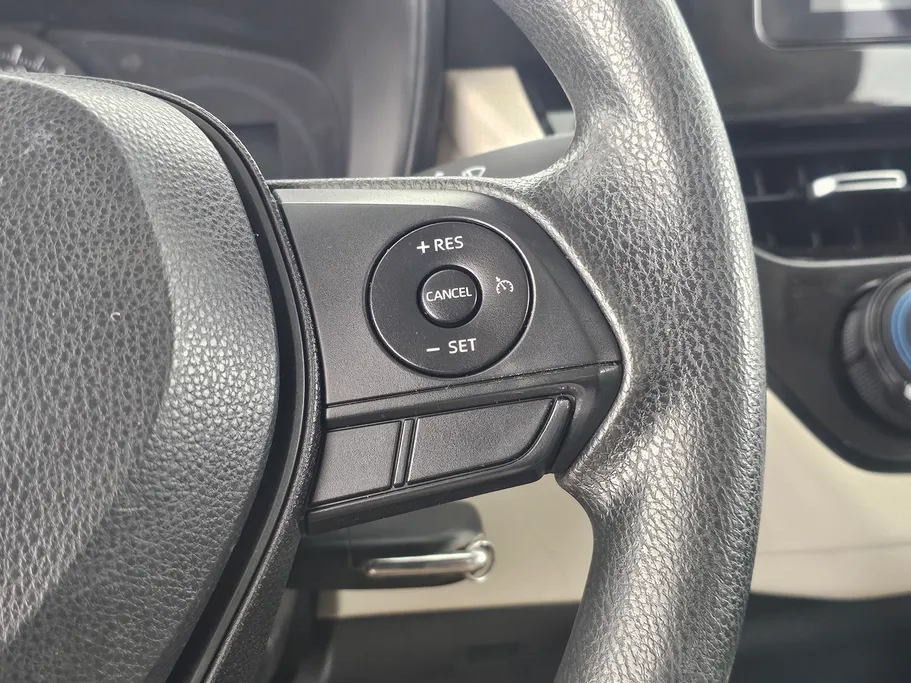 تويوتا كورولا XLI 2023 