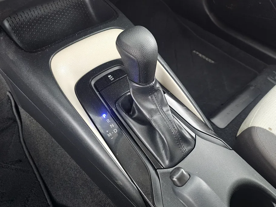 تويوتا كورولا XLI 2023 