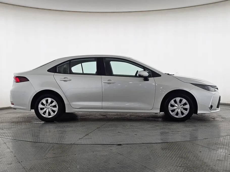 تويوتا كورولا XLI 2023 