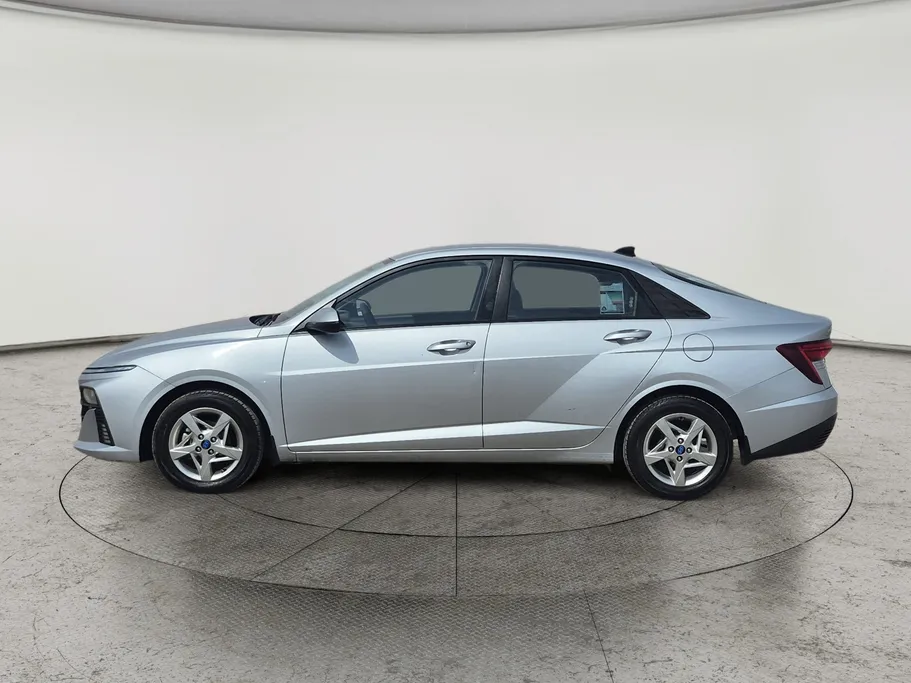 2024 Hyundai Accent Fleet 