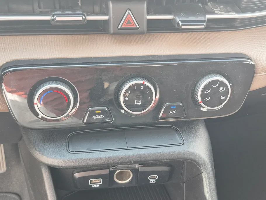 2024 Hyundai Accent Fleet 