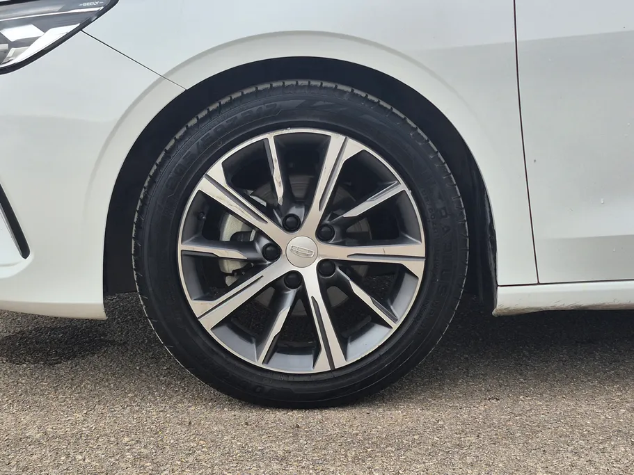 2025 Geely Emgrand GF 