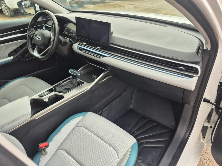 2025 Geely Emgrand GF 