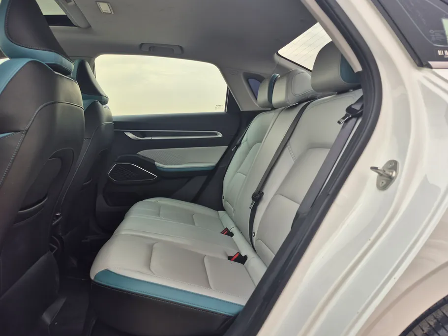 2025 Geely Emgrand GF 