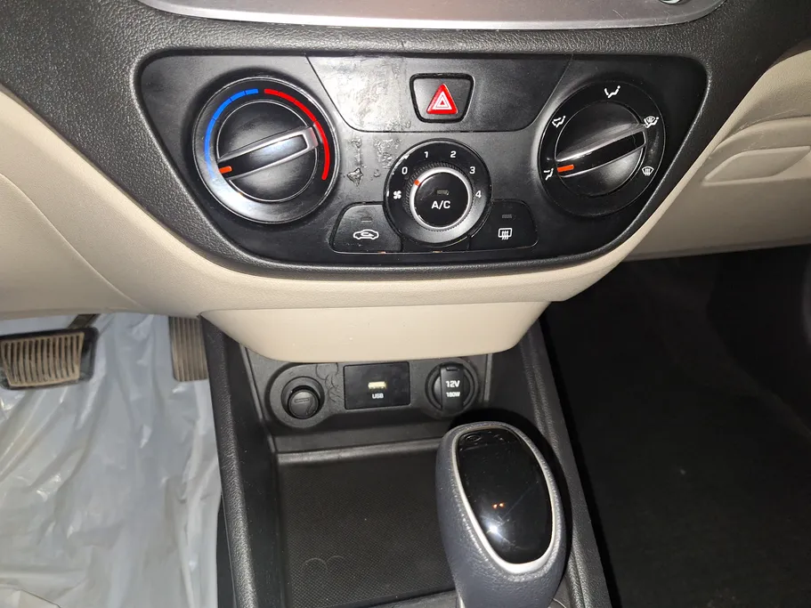 2023 Hyundai Accent Smart 