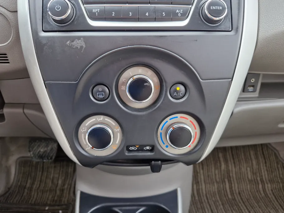 2024 Nissan Sunny SV Comfort 