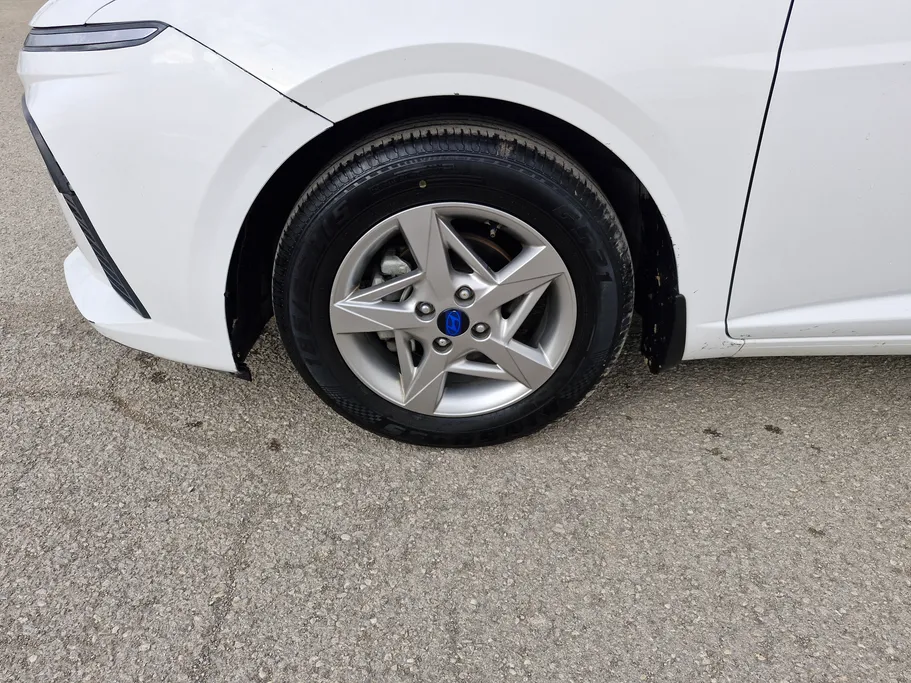 2024 Hyundai Accent Fleet 