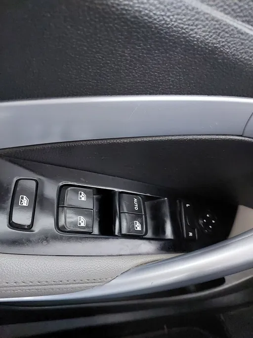 2023 Chevrolet Groove LT 