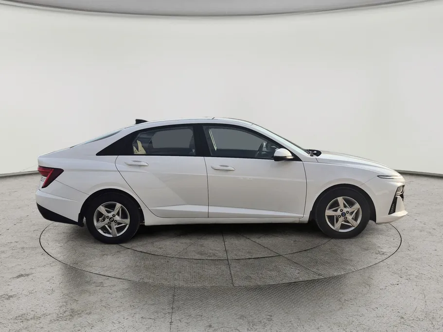 2024 Hyundai Accent Fleet 