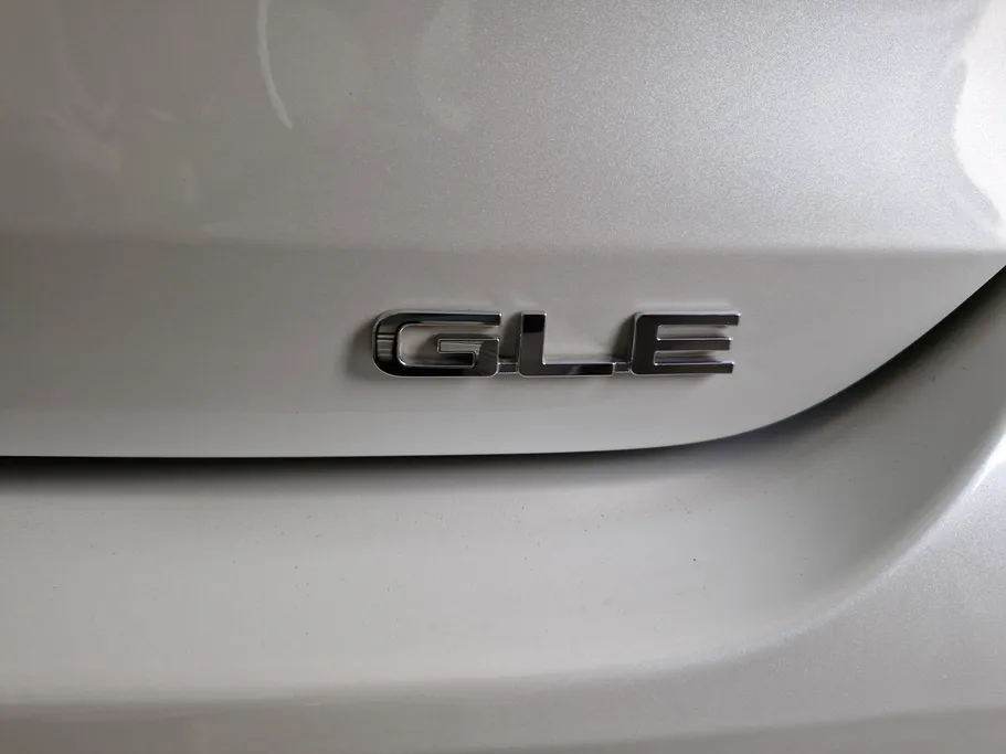 تويوتا هايلاندر GLE 2022 
