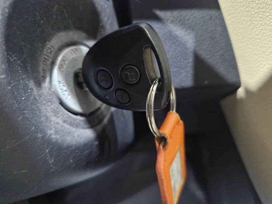 2024 Toyota Yaris  Y 