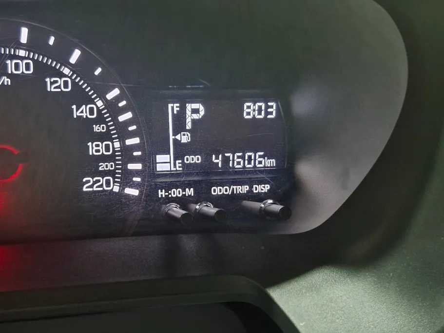 2024 Toyota Yaris  Y 