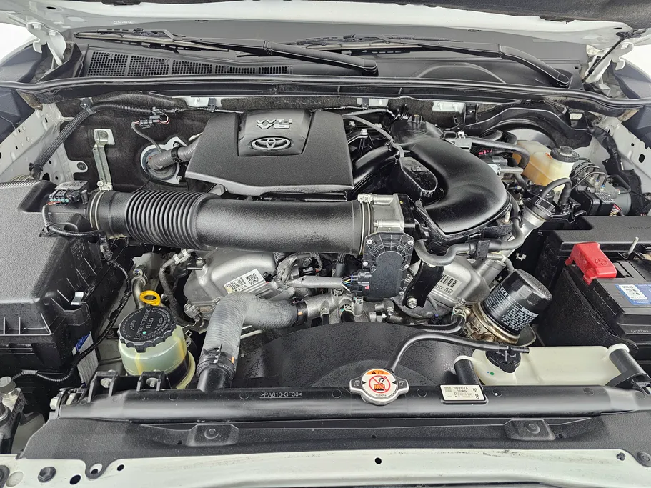 2023 Toyota Fortuner VX 