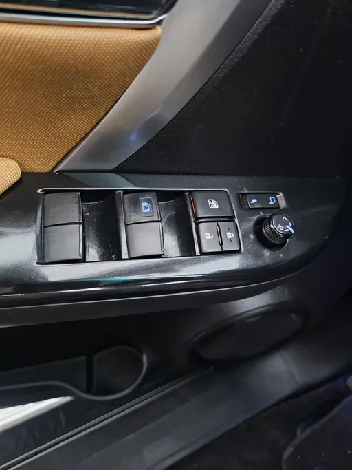 2023 Toyota Fortuner VX 