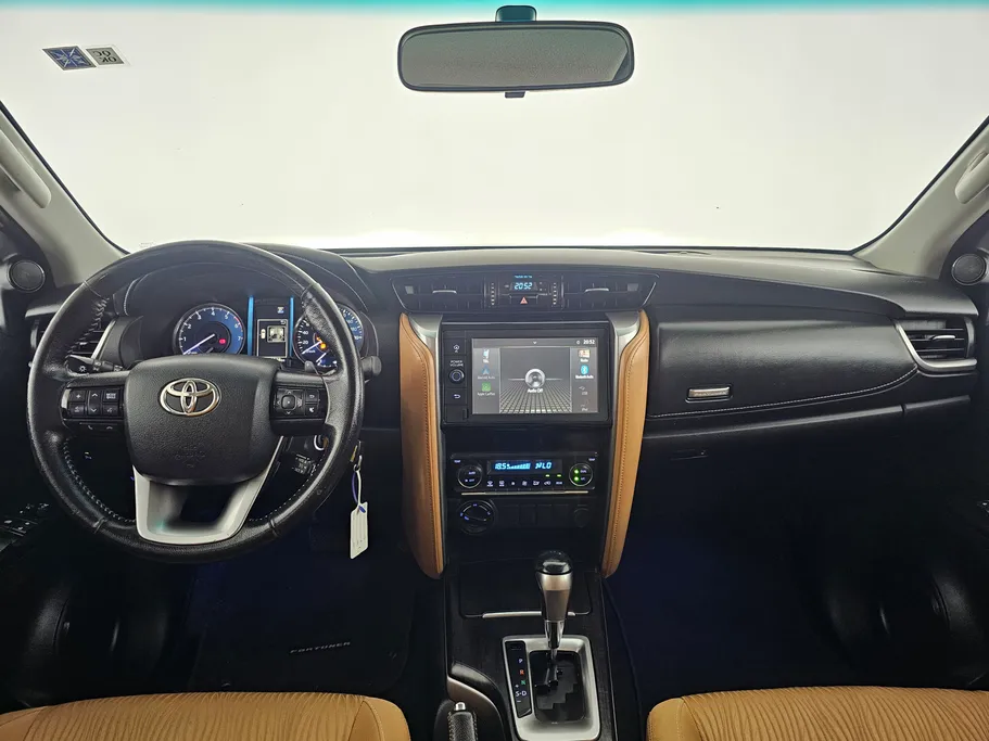 2023 Toyota Fortuner VX 