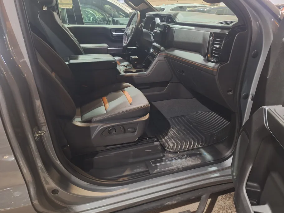 جي إم سي  سييرا AT4 2023 