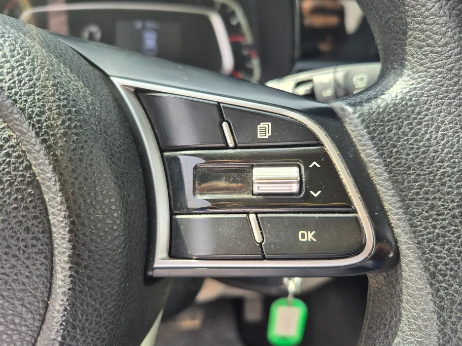 2022 Kia SONET LX 