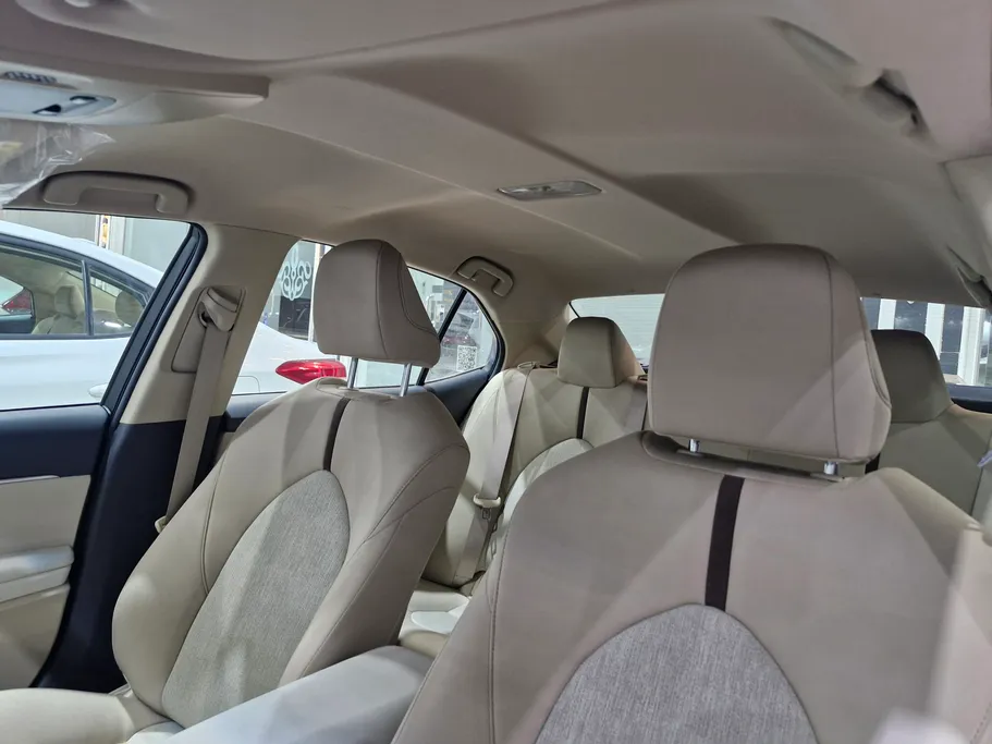 تويوتا كامري LE 2019 