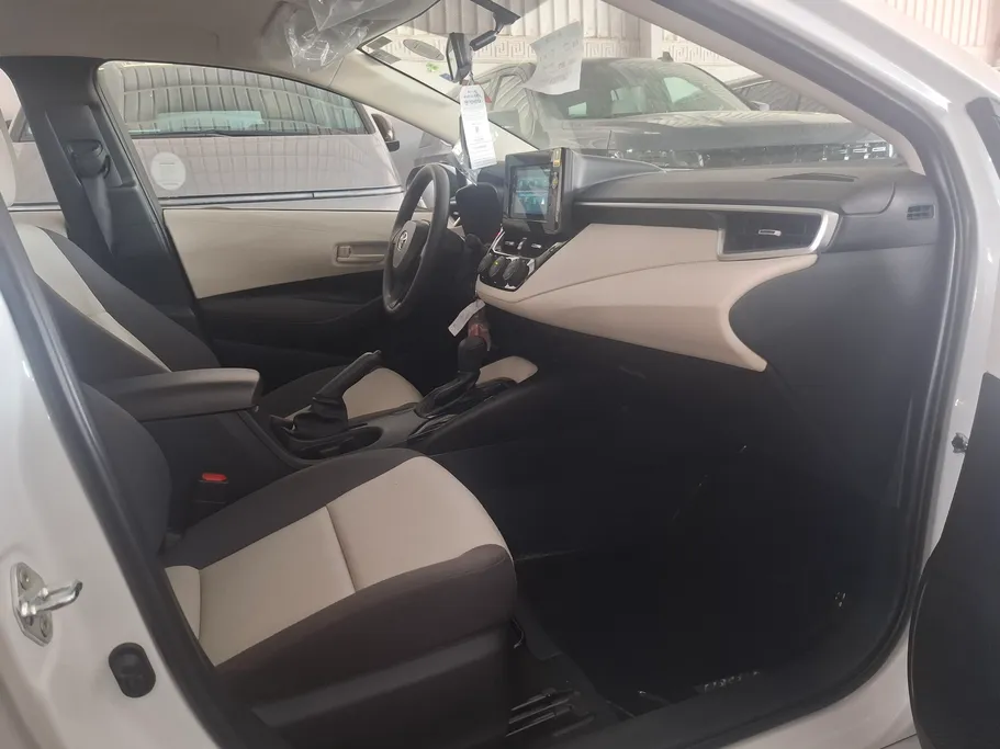 2025 Toyota Corolla XLI 