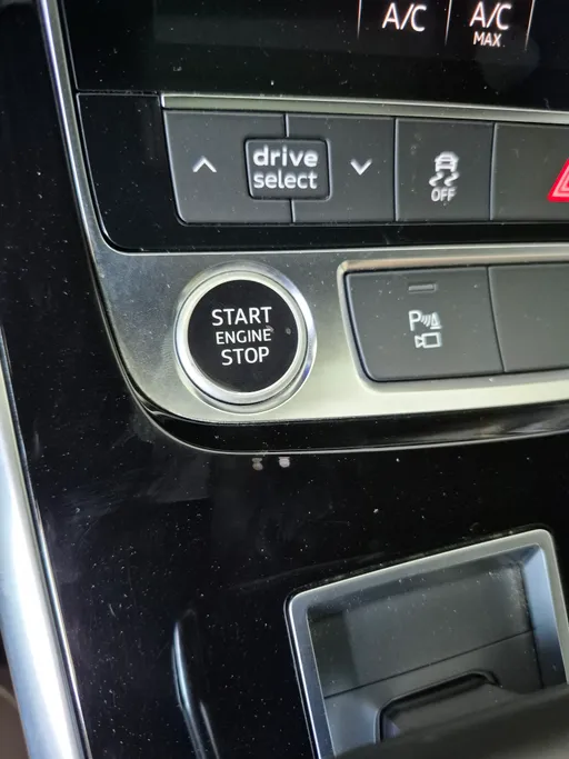 2021 Audi Q7  