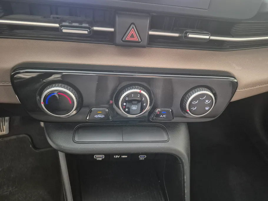 2024 Hyundai Accent Fleet 