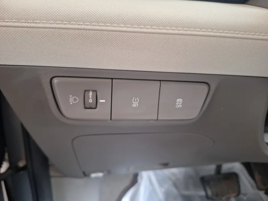 2024 Hyundai Accent Fleet 
