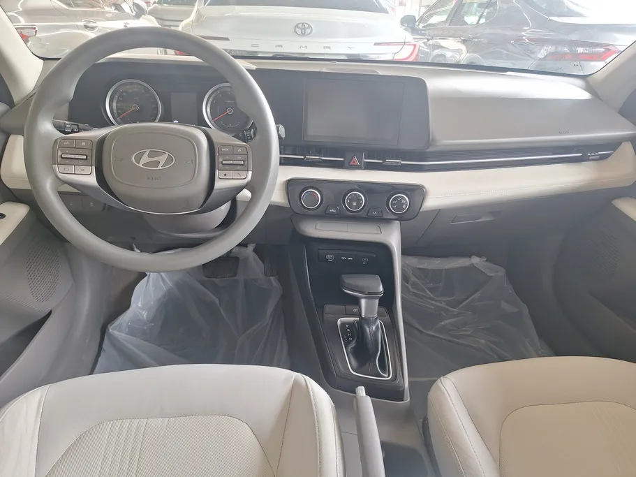 2024 Hyundai Accent Fleet 