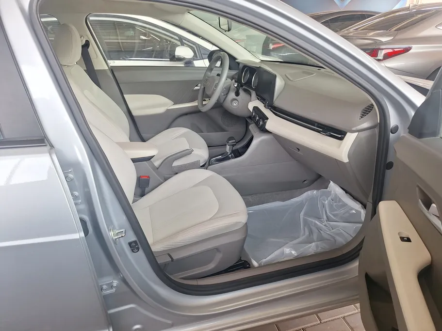 2024 Hyundai Accent Fleet 