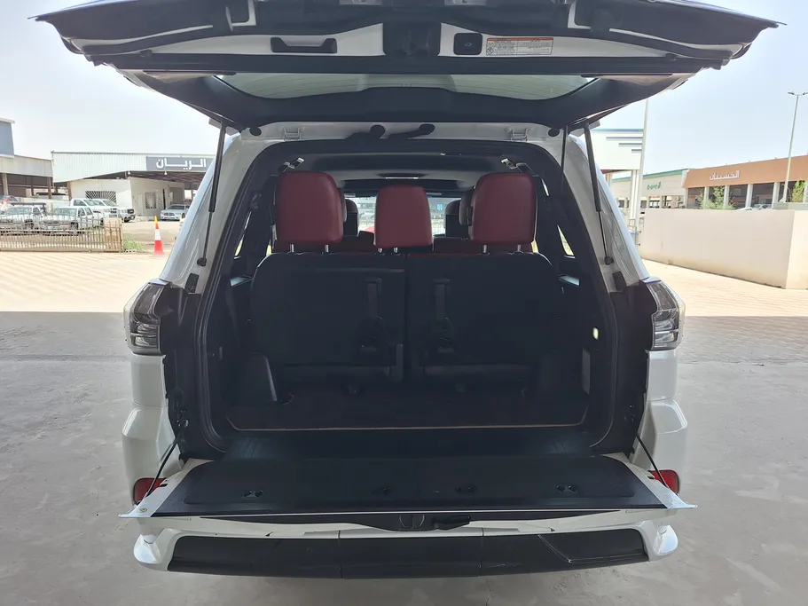 لكزس LX 570 Black Ed. 2019 