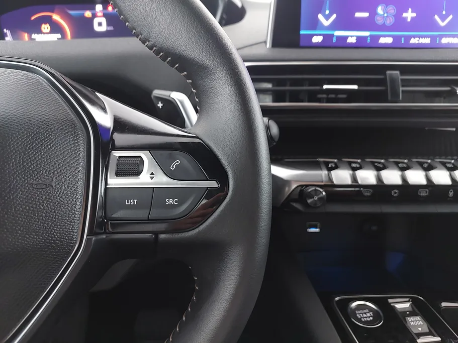2025 Peugeot 3008 Active 