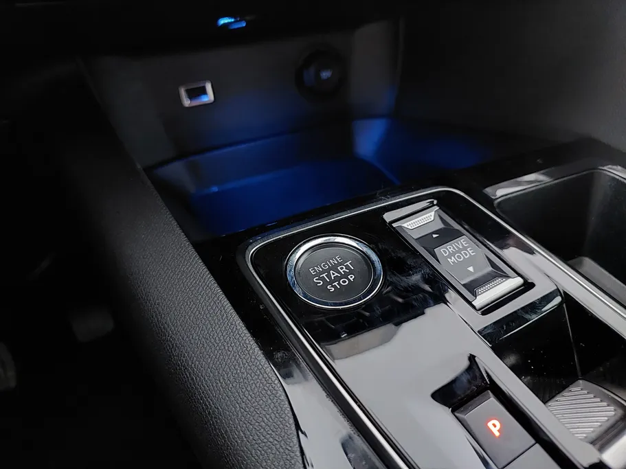 2025 Peugeot 3008 Active 