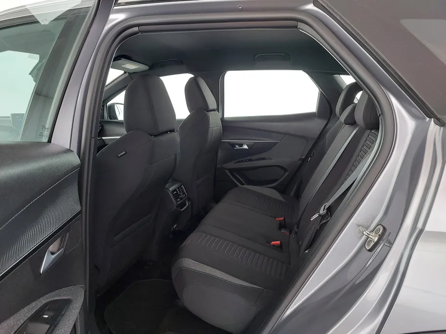 2025 Peugeot 3008 Active 