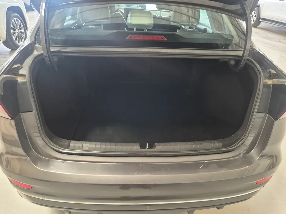 جيلي امجراند GF 2025 