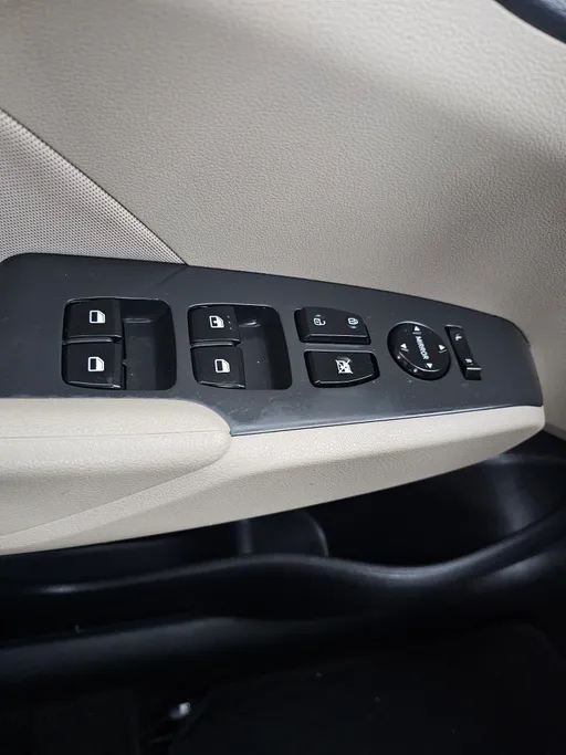 2023 Hyundai Accent Smart 