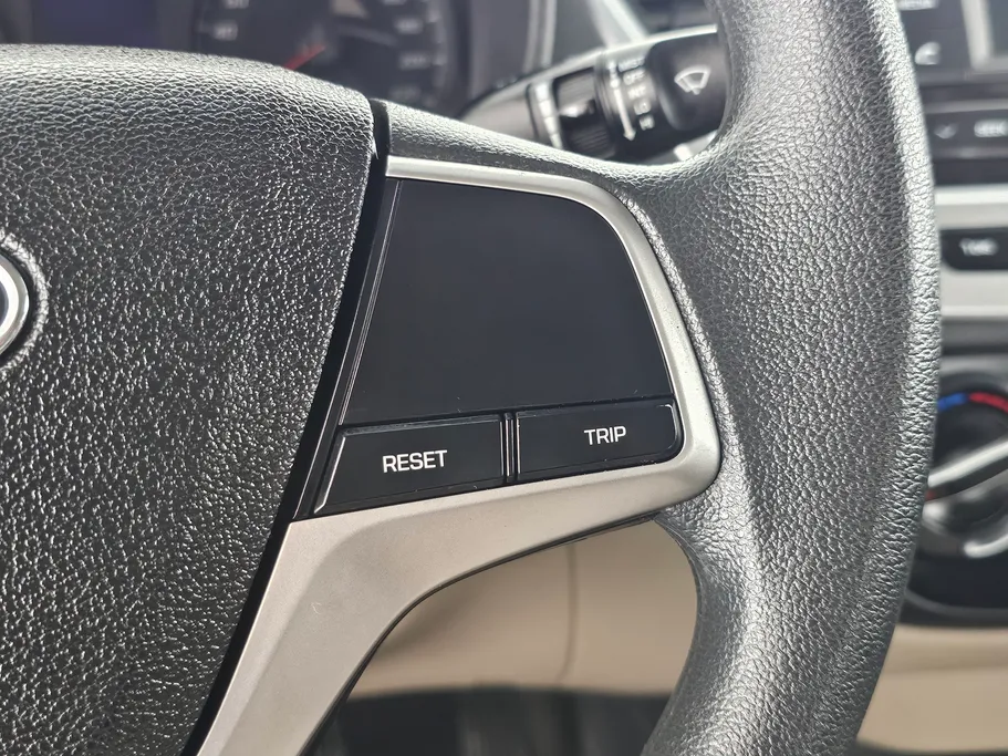 2023 Hyundai Accent Smart 