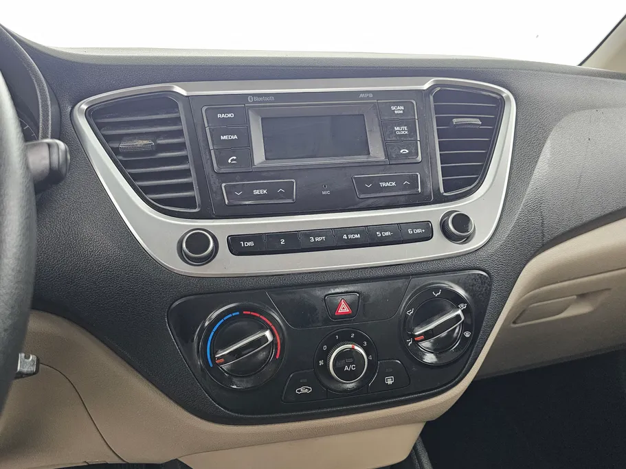 2023 Hyundai Accent Smart 