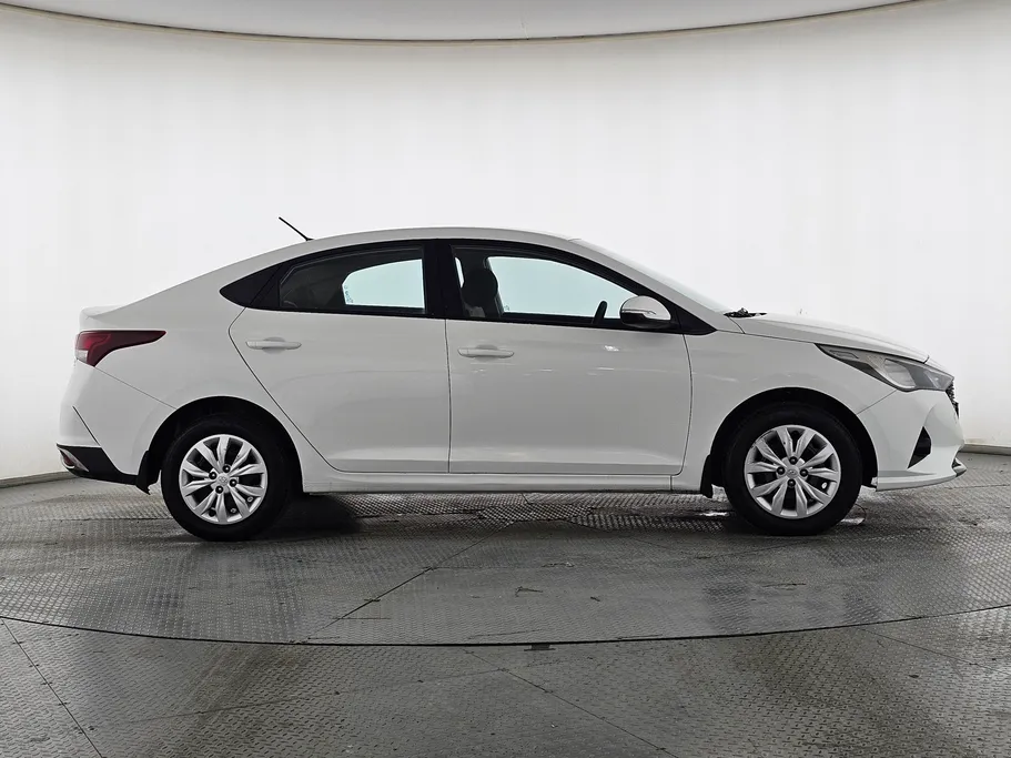 2023 Hyundai Accent Smart 