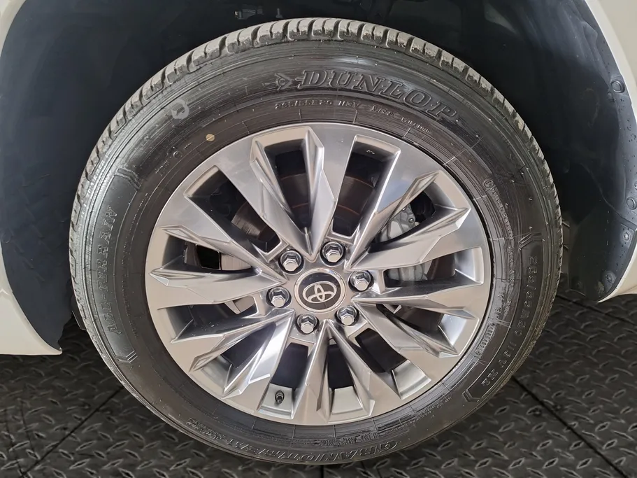 تويوتا لاندكروزر GXR4 2024 