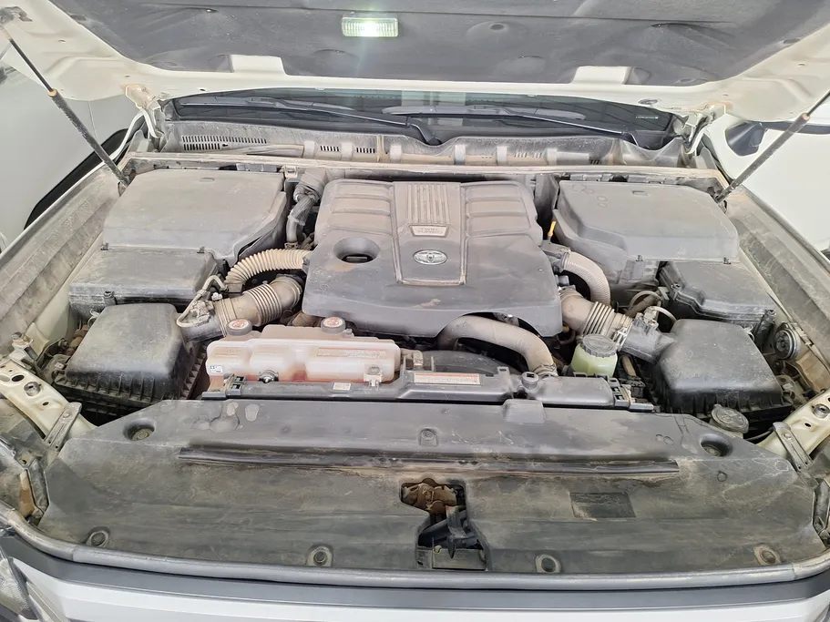 تويوتا لاندكروزر GXR4 2024 