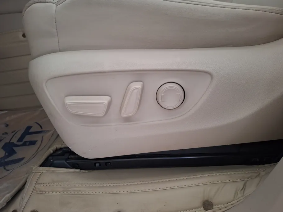 تويوتا لاندكروزر GXR4 2024 